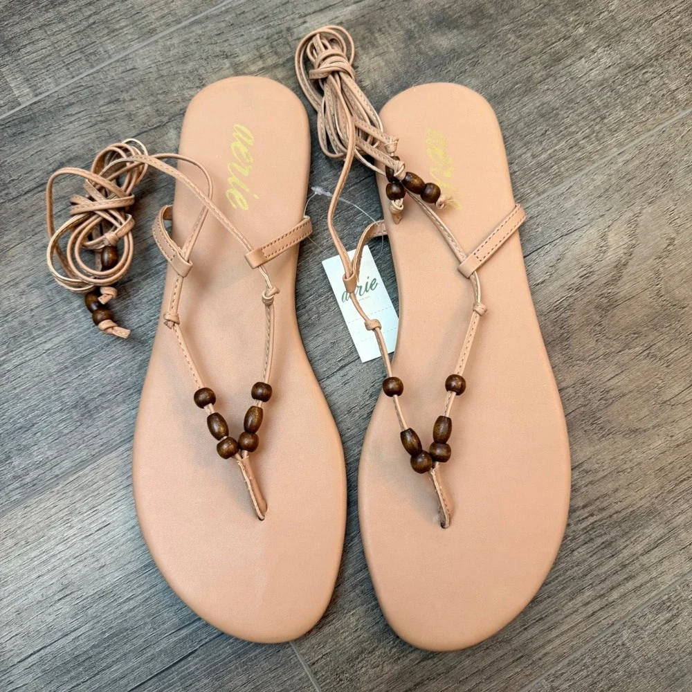 NEW Aerie Women 10 Tan Lace Up Gladiator Sandals Wood Bead Thong Flat Resortwear